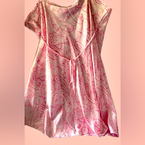 Adonna satin chemise night-ware Sz L NWOT - Picture 2 of 6